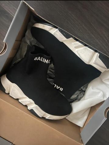 Balenciaga Runner 'Sock Boots' beschikbaar voor biedingen