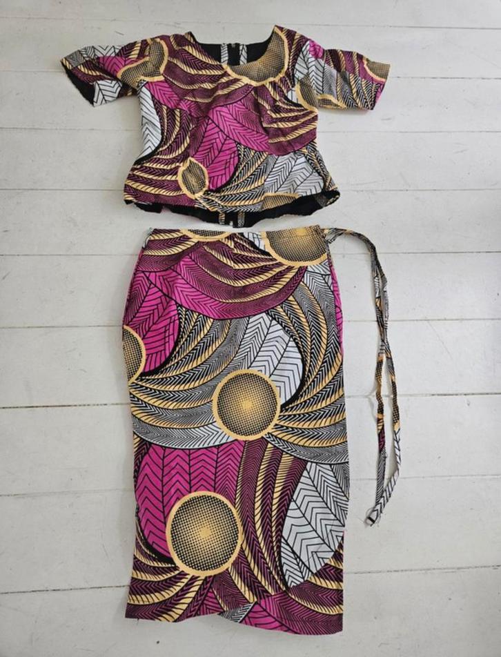 NIEUW Afrikaans setje rok & top angola africa handgemaakt, Kleding | Dames, Gelegenheidskleding, Nieuw, Overige typen, Maat 36 (S)