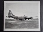 Foto van de Boeing KC-97L (F1055), Ophalen of Verzenden, Gebruikt, Kaart, Foto of Prent