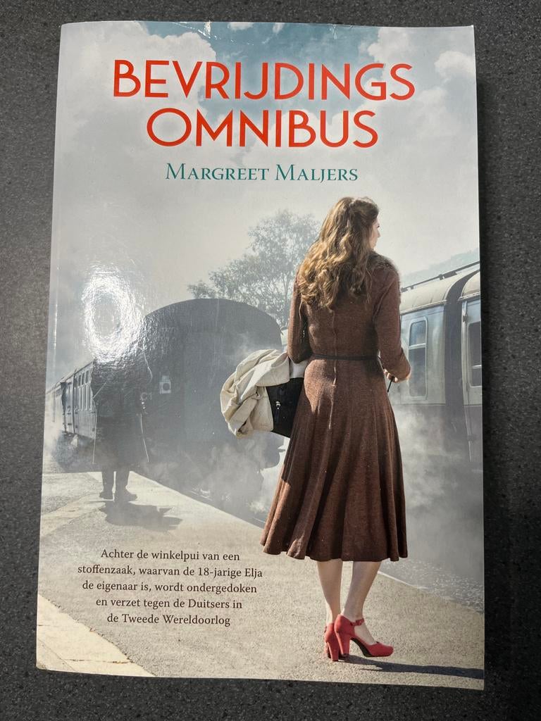 Bevrijdingsomnibus - Margreet Maljers, Ophalen of Verzenden, Zo goed als nieuw, Nederland