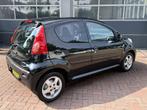 Peugeot 107 1.0-12V XR 2009 km 111.000 Leuk beginners auto m, Voorwielaandrijving, Stof, Gebruikt, Zwart