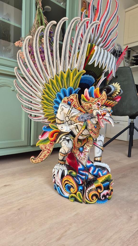 Garuda uit Bali, fraai beschilderd houtsnijwerk, Antiek en Kunst, Kunst | Beelden en Houtsnijwerken, Ophalen of Verzenden