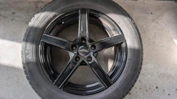 Continental winterbanden met velgen (17 inch,5x114.3,60.1mm) beschikbaar voor biedingen