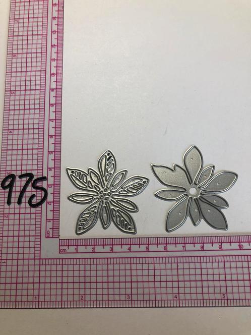 Snijmal 975, Hobby en Vrije tijd, Kaarten | Zelf maken, Zo goed als nieuw, Pons of Mal, Ophalen of Verzenden