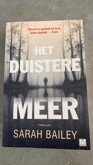 Sarah Bailey - Het duistere meer beschikbaar voor biedingen