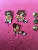 Setje pins Dutchy mascotte voetbal Oranje, Verzenden, Zo goed als nieuw, Figuurtje, Speldje of Pin