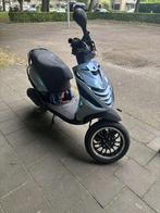 Piaggio zip 172 lc, Fietsen en Brommers, Scooters | Piaggio, Ophalen of Verzenden, Zo goed als nieuw, Zip