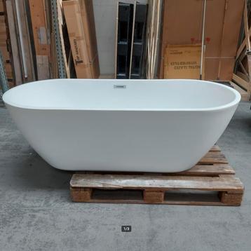 OP=OP Ligbad mat wit overloop en afvoer 170 x 75 x 55 nr250 beschikbaar voor biedingen