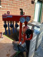 Vloerverwarmingspomp 3 groepen, Doe-het-zelf en Verbouw, Minder dan 30 cm, Overige typen, Minder dan 60 cm, Ophalen of Verzenden