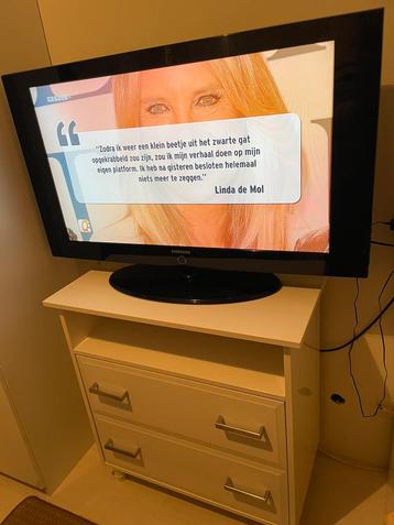 Samsung Televisie 40 inch beschikbaar voor biedingen