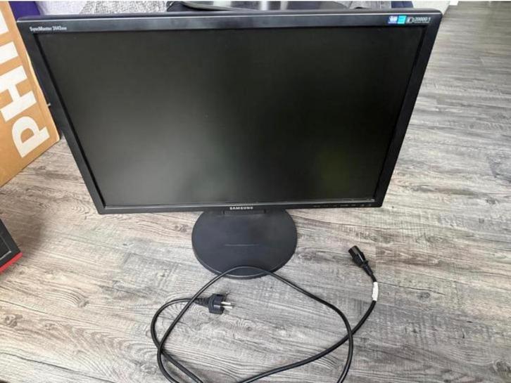 Samsung 24 inch monitor, Computers en Software, Monitoren, Zo goed als nieuw, 60 Hz of minder, DVI, VGA, In hoogte verstelbaar