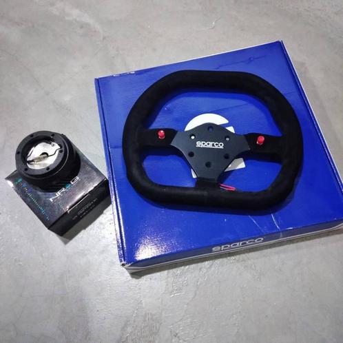 Sparco P310 stuur sportstuur racestuur suede 310mm, Auto diversen, Tuning en Styling, Ophalen of Verzenden