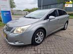 Toyota Avensis Wagon 1.6 VVTi Comfort, Overmatig olie verbru, Voorwielaandrijving, 65 €/maand, Zwart, 4 cilinders