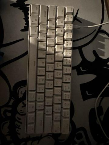 RK61 Mechanisch Gaming Toetsenbord - Zo Goed Als Nieuw beschikbaar voor biedingen