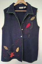 Mooie bodywarmer van (gevilte?) wol mt L, Kleding | Dames, Ophalen of Verzenden, Gedragen, Maat 42/44 (L), Blauw