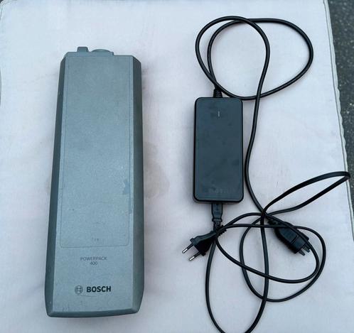 Bosch power pack 400 met lader, Fietsen en Brommers, Fietsaccessoires | Fietsaccu's, Zo goed als nieuw, Ophalen of Verzenden