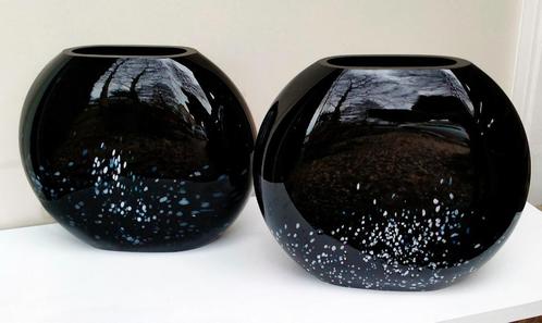 Glaskunst Discus Design Vaas Zwart Wit Grijs Glas - €30 PS, Huis en Inrichting, Woonaccessoires | Vazen, Zo goed als nieuw, Zwart