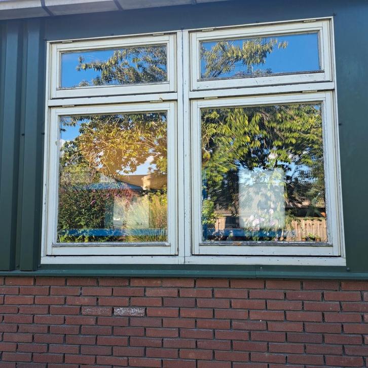 Hardhouten kozijn dikke ramen merbau 165x103 cm, Doe-het-zelf en Verbouw, Kozijnen en Schuifpuien, Gebruikt, Raamkozijn, Hout