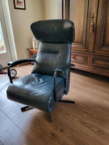 Comfortabele Sta-op Stoel. Draadloos en pas 3 maanden oud beschikbaar voor biedingen