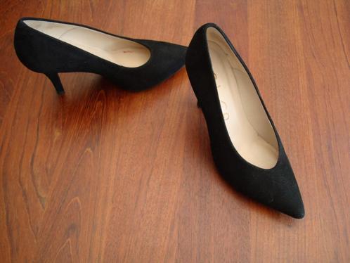Dames Unisa Telon pump zwart suède maat 35 nieuw in doos, Kleding | Dames, Schoenen, Nieuw, Pumps, Zwart, Ophalen of Verzenden