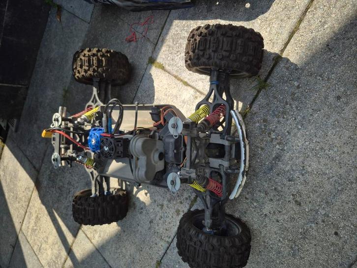 traxxas emaxx 4s brushless velineon, Hobby en Vrije tijd, Modelauto's | 1:5 tot 1:12, Gebruikt, Ophalen of Verzenden