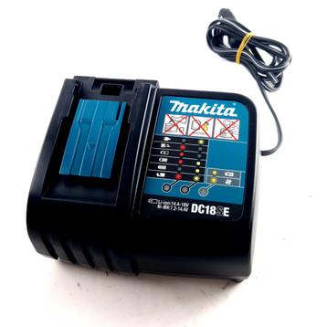 Makita DC18SE 12 V Accu Lader 18V/14,4V | ZGAN beschikbaar voor biedingen