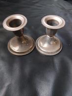 Set van 2 Vintage Metalen Kandelaars, Gebruikt, Ophalen of Verzenden, Metaal, Grijs