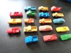 18 verschillende oude auto's van plastic / vinyl., Antiek en Kunst, Antiek | Speelgoed, Ophalen of Verzenden