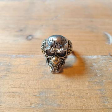 Nieuwe Verstelbare Clown/Joker Ring beschikbaar voor biedingen