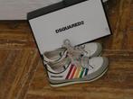 DSQUARED sneakers,Mt 36 topstaat, Gedragen, Ophalen of Verzenden, Wit, Sneakers of Gympen