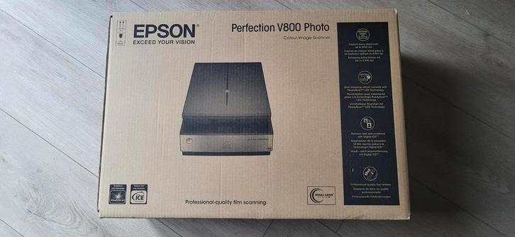 Epson V800 Flatbedscanner - Topconditie!, Computers en Software, Scanners, Zo goed als nieuw, Flatbedscanner, MacOS, Windows, Linux