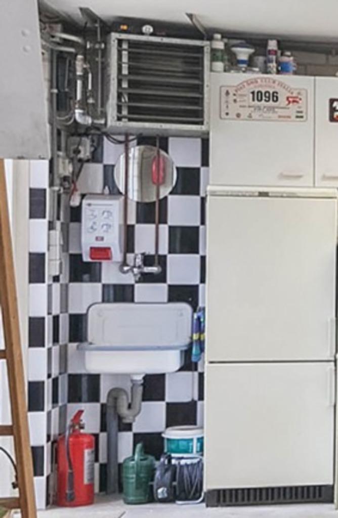 CV Heater   Mark 10.9KW 220V, Doe-het-zelf en Verbouw, Verwarming en Radiatoren, Zo goed als nieuw, Radiator, 800 watt of meer