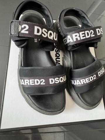 Originele DSQUARED2 Sandalen Maat 39 beschikbaar voor biedingen