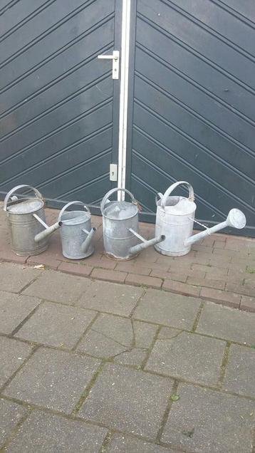 Zinken gieter, teil, vuilnisemmer, vanaf 15,- per stuk  beschikbaar voor biedingen