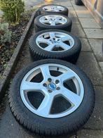 Volvo Dunlop Winterbanden 225/50R17 8mm profiel, Auto-onderdelen, Banden en Velgen, Ophalen, Gebruikt, 17 inch, Winterbanden