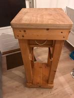 Hoge tafel voor bewerken speksteen en marmer, Ophalen, Gebruikt