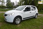 Dacia Sandero 1.2 Ambiance*5deurs*airco*stuurbekrachtiging, Voorwielaandrijving, Euro 5, Gebruikt, Wit