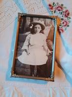 Oud fotolijstje met bol glas ( nr.14), Antiek en Kunst, Ophalen of Verzenden