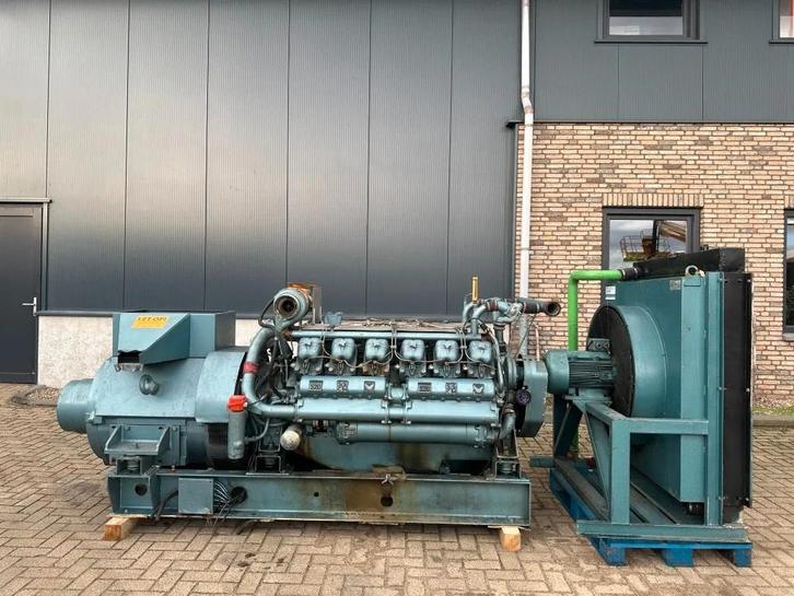 POYAUD Poyaud V12520S25/E Unelec 500 kVA noodstroom generato, Zakelijke goederen, Machines en Bouw | Aggregaten, Ophalen of Verzenden