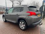 Peugeot 2008 1.2 PureTech Allure 149.000km Airco/ECC,Navigat, Gebruikt, 1270 kg, Leder en Stof, 49 €/maand