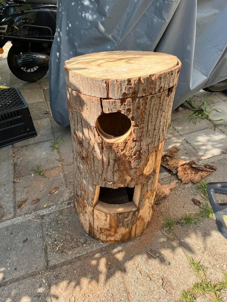 Broedblok/boomstam papegaai, Dieren en Toebehoren, Vogels | Hokken en Kooien, Zo goed als nieuw, Broedkooi of Kweekkooi, Hout