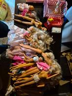 Grote verzameling Barbie poppen en accessoires, Ophalen of Verzenden, Gebruikt, Barbie