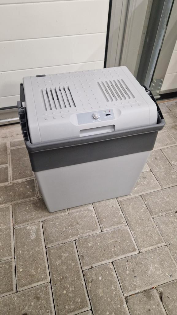 Dometic Koelbox 33L - 12V/220V - Nieuw!, Caravans en Kamperen, Koelboxen, Ophalen of Verzenden