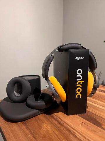 Dyson OnTrac / CNC Aluminium / + extra oorkussens beschikbaar voor biedingen
