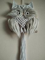 Handgemaakte macramé uil wanddecoratie. Sisters Forever., Ophalen of Verzenden, Nieuw