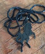 Zwarte Paard Ketting, Zwart, Ophalen of Verzenden, Zo goed als nieuw, Overige materialen