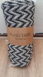 antraciet/grijze nieuwe plaids met franjes 125 bij 150, Ophalen of Verzenden, Nieuw