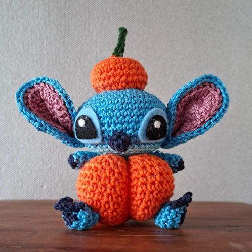 Nieuw- Stitch als Pompoen ( Halloween), Verzamelen, Disney, Nieuw, Overige figuren, Ophalen of Verzenden