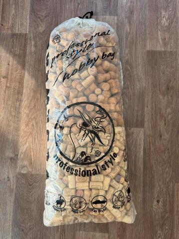 Zak vol Wijnkurken - Hobby & Decoratie beschikbaar voor biedingen