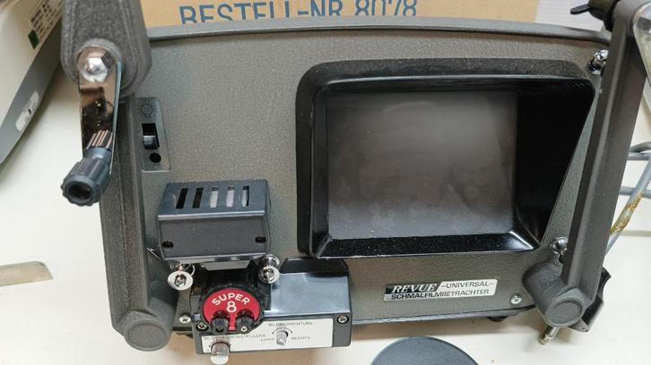 Revue Super 8 filmviewer – retro kijkplezier, Verzamelen, Fotografica en Filmapparatuur, Projector, 1960 tot 1980, Ophalen of Verzenden